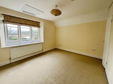 2 bedroom Flat to let in The Old Police Station, Greet Road, Winchcombe, GL54