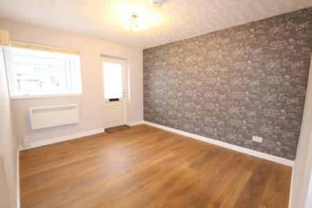 1 bedroom Studio flat to let in Riverleys, Cheltenham, GL51