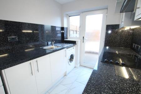 1 bedroom Studio flat to let in Riverleys, Cheltenham, GL51