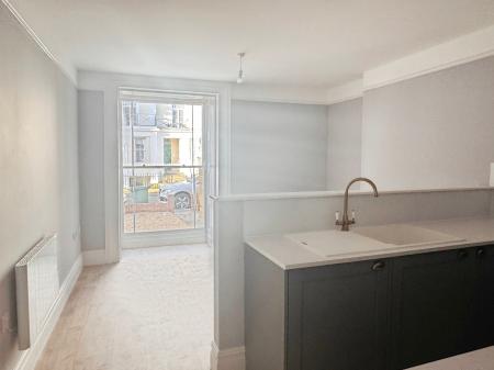 1 bedroom Flat to let in Grosvenor Street, Central, Cheltenham, GL52