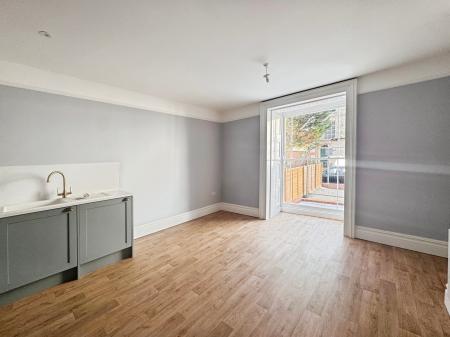 1 bedroom Flat to let in Grosvenor Street, Central, Cheltenham, GL52