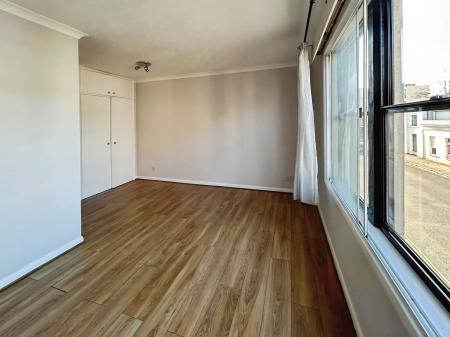 1 bedroom Flat to let in Bath Road, Central, Cheltenham, GL53