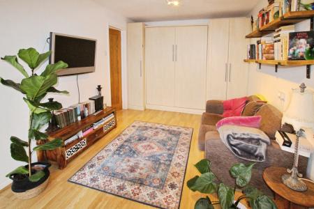 1 bedroom Studio flat to let in Tom Price Close, Fairview, Cheltenham, GL52