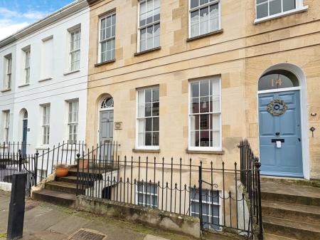 1 bedroom Flat to let in Albert Place, Pittville, Cheltenham, GL52