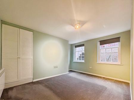 1 bedroom Flat to let in Albert Place, Pittville, Cheltenham, GL52