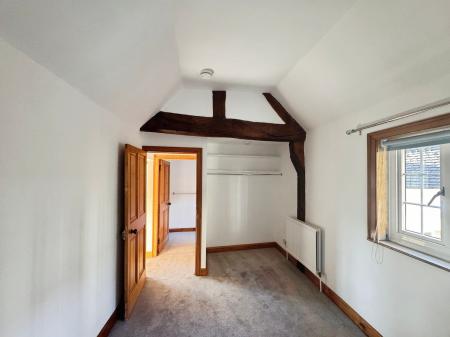 1 bedroom Flat to let in High Street, Winchcombe, Winchcombe, GL54