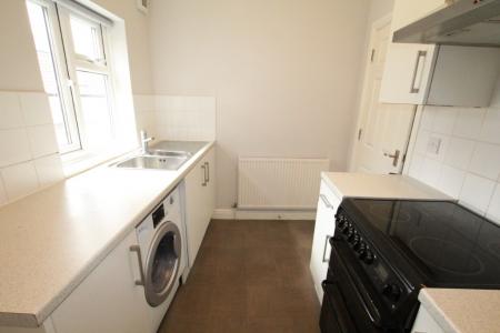 2 bedroom Flat to let in Prestbury Road, Pittville, Cheltenham, GL52