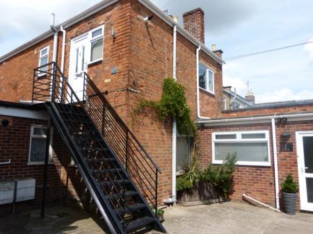 2 bedroom Flat to let in Devonshire Street, Cheltenham, GL50