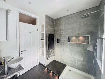 2 bedroom Terraced House to let in Fairhaven Road, Leckhampton, Cheltenham, GL53