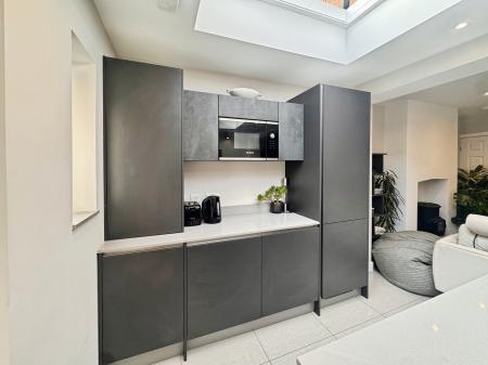 2 bedroom Terraced House to let in Fairhaven Road, Leckhampton, Cheltenham, GL53