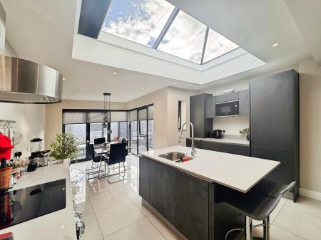 2 bedroom Terraced House to let in Fairhaven Road, Leckhampton, Cheltenham, GL53