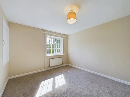 2 bedroom Flat to let in Telford Way, Saltney, CH4