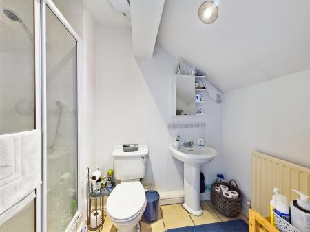 2 bedroom Flat to let in Lightfoot Street, Hoole, Chester, CH2