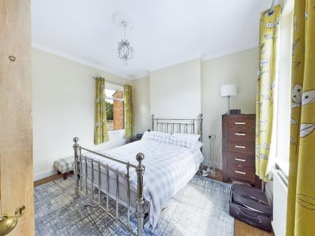 3 bedroom Detached house to let in Kingsley Road, Boughton Heath, CH3