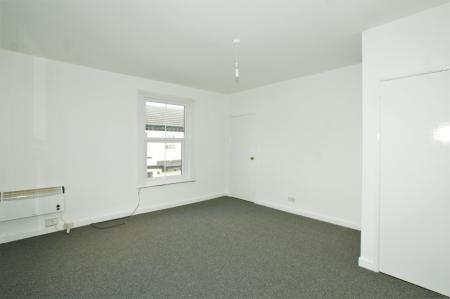 1 bedroom Studio flat to let in Walter Street, Newtown, Chester, CH1