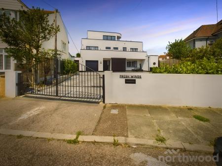 Percival Road, Walton-on-the-Naze, CO14