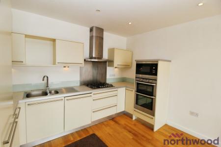 2 bedroom Flat to let in Waterside Marina, Brightlingsea, CO7