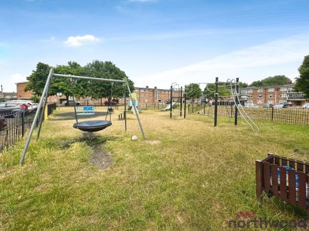 2 bedroom Flat for sale in (SALES) Malan Square, Elm Park, RM13