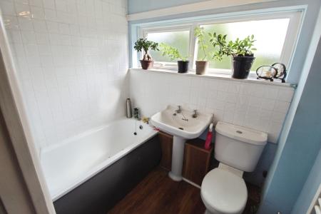 1 bedroom Flat for sale in Fraser Close, Shoeburyness, SS3