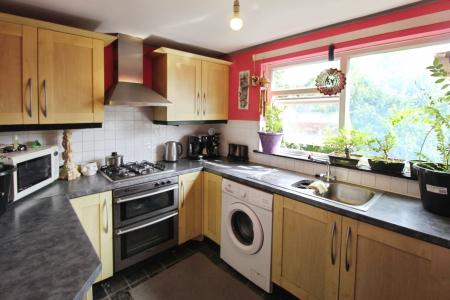 1 bedroom Flat for sale in Fraser Close, Shoeburyness, SS3