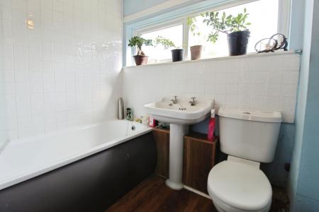 1 bedroom Flat for sale in Fraser Close, Shoeburyness, SS3