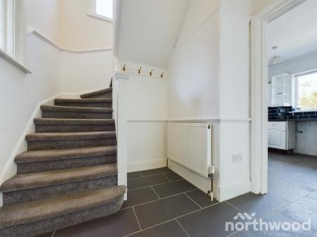 3 bedroom Semi-detached house for sale in Kings Avenue, Holland on Sea, CO15