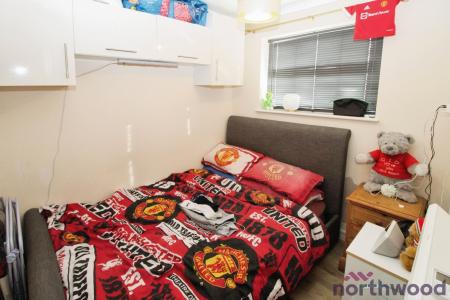 1 bedroom Chalet for sale in Lilac Avenue, Bel Air Estate, Seawick, CO16