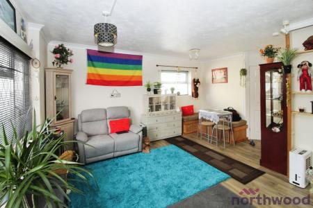 1 bedroom Chalet for sale in Lilac Avenue, Bel Air Estate, Seawick, CO16