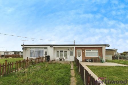 1 bedroom Chalet for sale in Priory, Bel Air Estate, Seawick, CO16