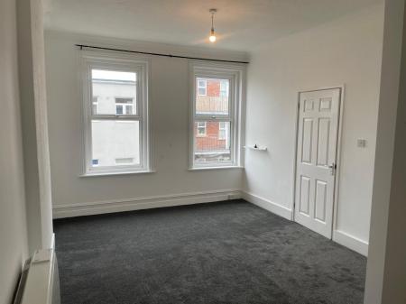 1 bedroom Flat to let in High Street, Clacton-On-Sea, CO15