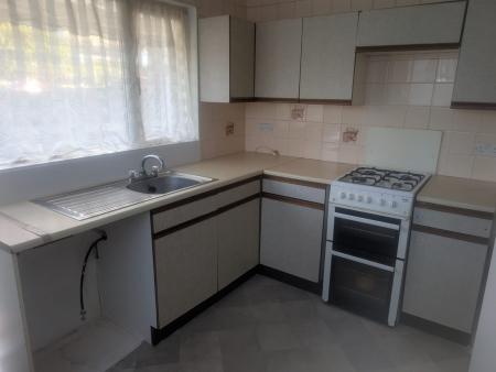 1 bedroom Flat to let in Thoroughgood Road, Clacton-On-Sea, CO15