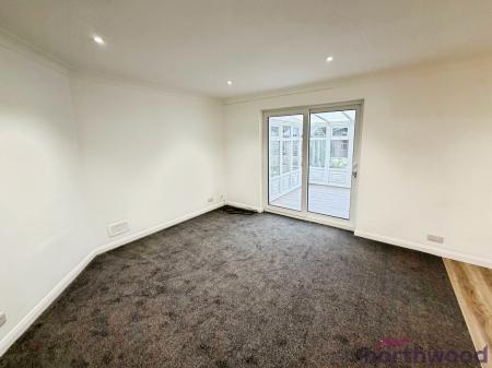 2 bedroom Detached bungalow to let in Gorse Lane, Clacton-On-Sea, CO15