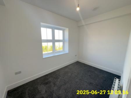 2 bedroom Flat to let in Dandelion Place, Southminster, CM0