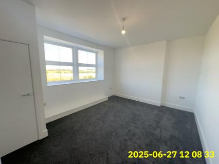 2 bedroom Flat to let in Dandelion Place, Southminster, CM0