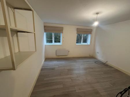 3 bedroom Flat to let in Station Road, Thorpe-le-Soken, CO16