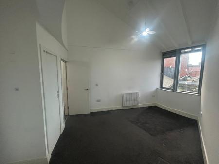 1 bedroom Flat to let in 21 Jackson Road, Clacton-On-Sea, CO15