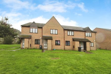 Saxmundham Way, Clacton-On-Sea, CO16