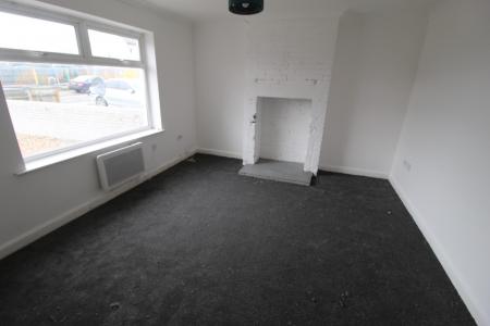 3 bedroom Terraced House to let in Alderton Road, Colchester, CO4