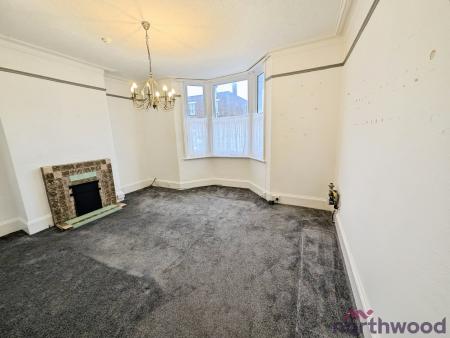 1 bedroom Flat to let in Colne Road, Clacton-On-Sea, CO15