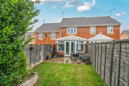 2 bedroom Terraced House for sale in Boleyn Close, Maidenbower, Crawley, RH10