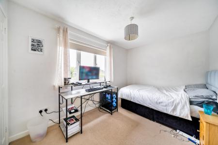 2 bedroom Terraced House for sale in Boleyn Close, Maidenbower, Crawley, RH10