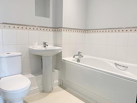 2 bedroom Apartment for sale in Brookers Road, Billingshurst, RH14