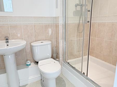 2 bedroom Apartment for sale in Brookers Road, Billingshurst, RH14