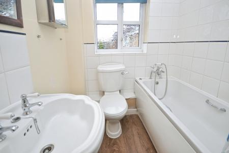 2 bedroom End of terrace house for sale in Carter Road, Maidenbower, Crawley, RH10