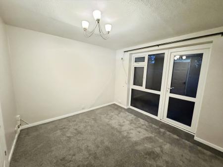 2 bedroom Terraced House to let in Ash Keys, Southgate, Crawley, RH10