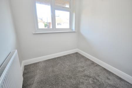 3 bedroom Semi-detached house to let in Rushams Road, Horsham, RH12