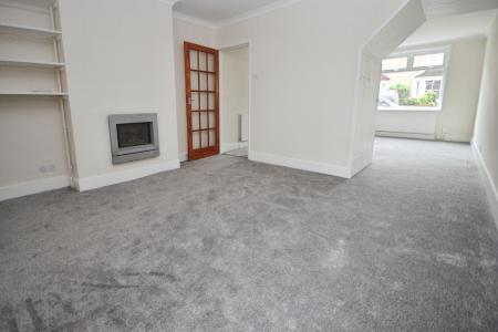 3 bedroom Terraced House for sale in Albany Road, West Green, Crawley, RH11