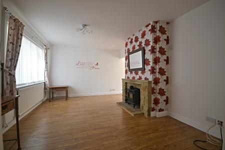 3 bedroom Bungalow to let in Morrell Avenue, Horsham, RH12