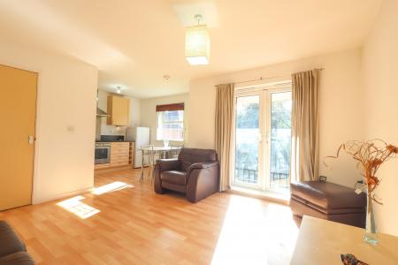 2 bedroom Flat for sale in Badgerdale Way, Heatherton Village, Derby, DE23