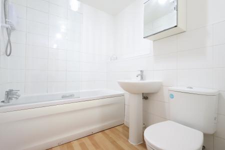 2 bedroom Flat for sale in Badgerdale Way, Heatherton Village, Derby, DE23